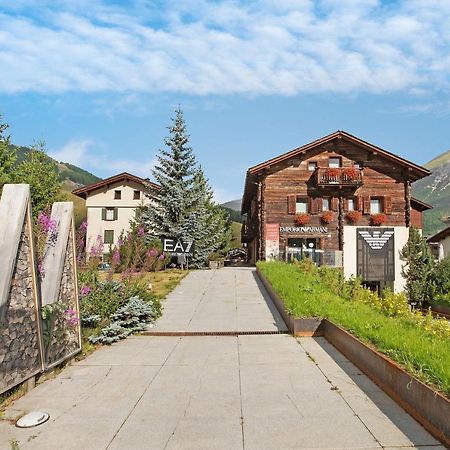 Appartamento Nonna Engadina Chalet Livigno Exterior photo